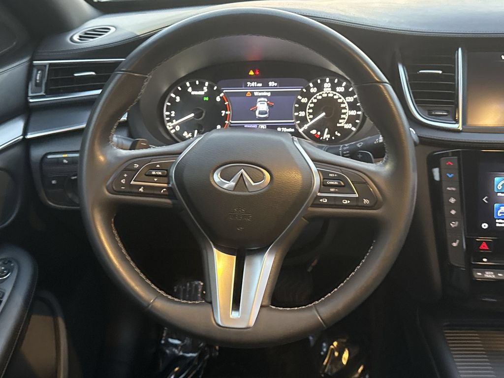 Used 2022 INFINITI QX55 Luxe w/ Cargo Package AWD/4WD image 11