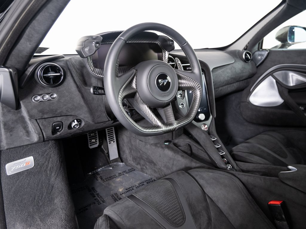 Used 2024 McLaren 750S image 13