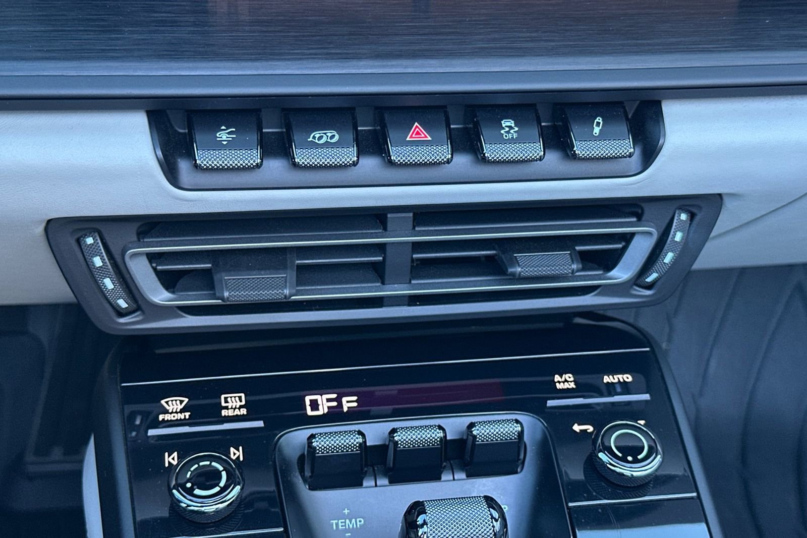 Used 2022 Porsche 911 Carrera GTS image 25