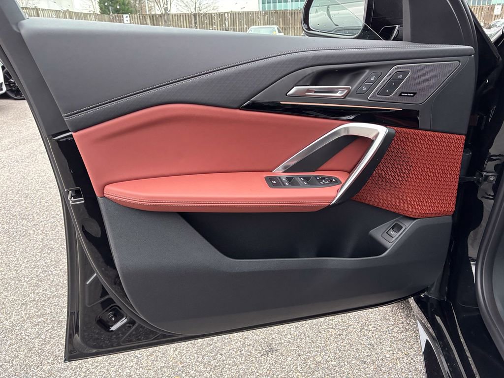 New 2026 BMW X2 xDrive28i image 9