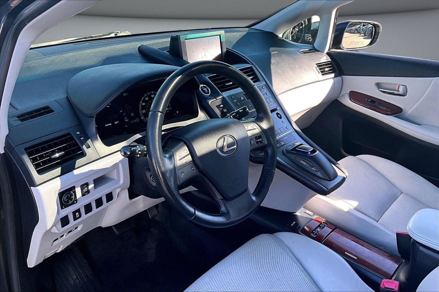 Used 2010 Lexus HS 250h FWD image 18