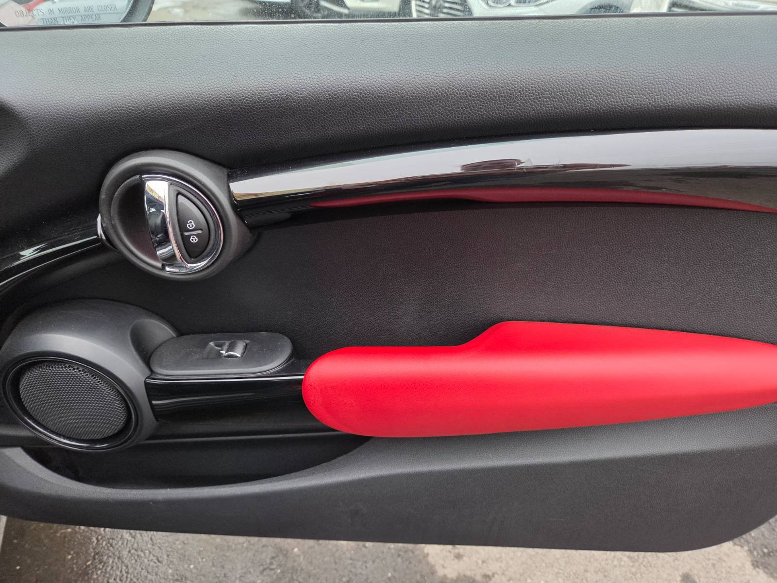 Used 2014 MINI Cooper 2-Door Hardtop FWD image 11