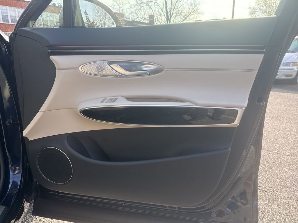 New 2026 Genesis GV70 2.5T AWD/4WD image 32