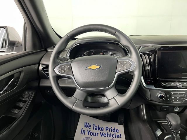 Used 2023 Chevrolet Traverse LT image 19