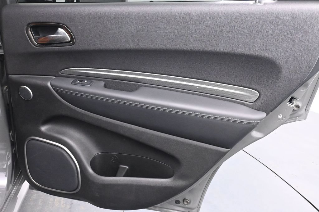 Used 2020 Dodge Durango R/T w/ Technology Group AWD/4WD image 16