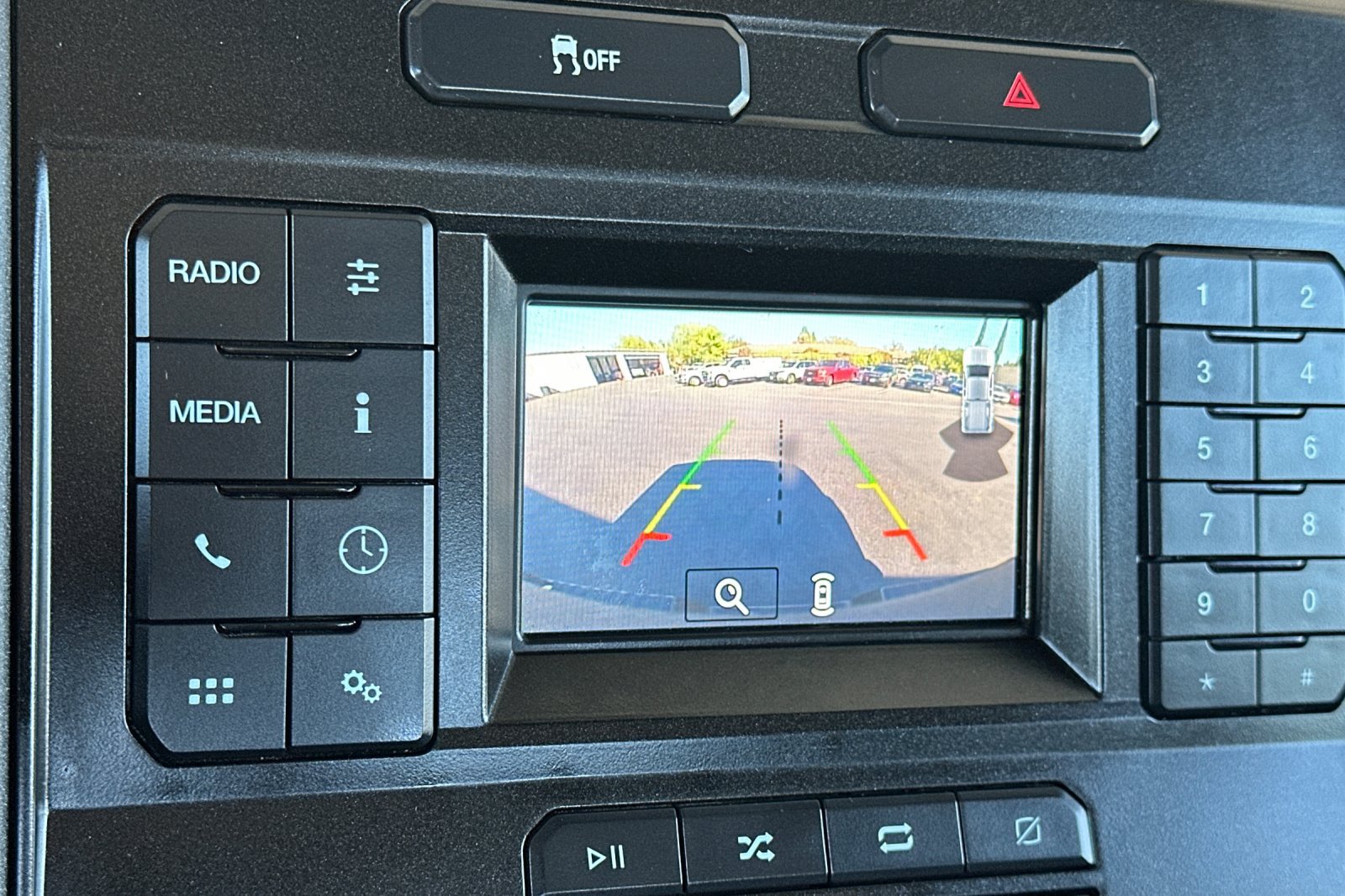 Used 2022 Ford F250 XL w/ Power Equipment Group RWD image 17