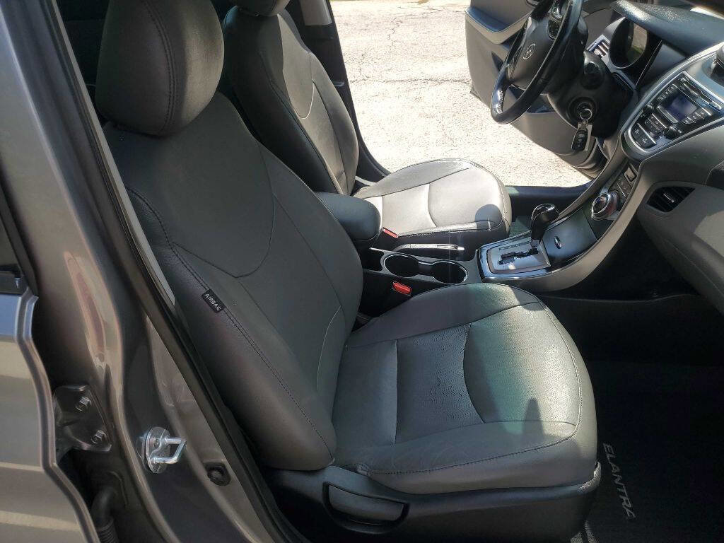 Used 2013 Hyundai Elantra Limited FWD image 63