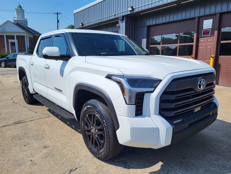 Used 2025 Toyota Tundra SR5 image 3