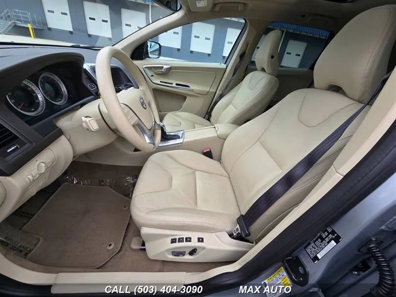Used 2013 Volvo XC60 T6 AWD/4WD image 11