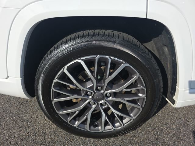 Used 2022 Jeep Grand Cherokee L Summit AWD/4WD image 11