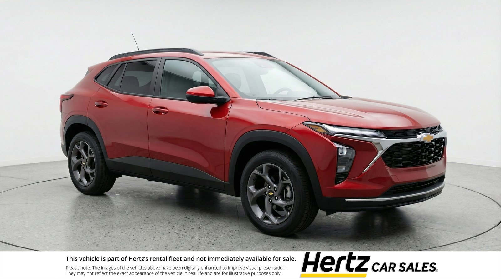 Used 2025 Chevrolet Trax LT image 1