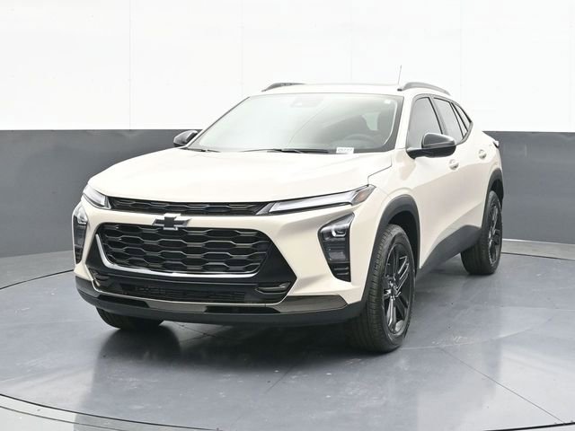 New 2026 Chevrolet Trax ACTIV w/ Sunroof Package FWD image 2
