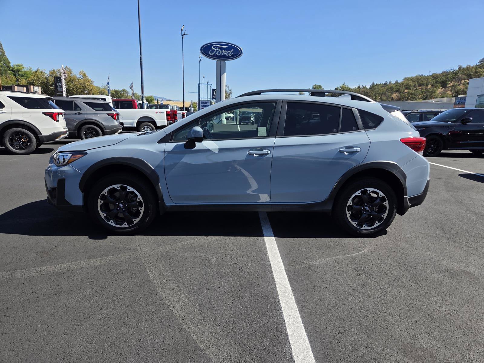 Used 2023 Subaru Crosstrek 2.0i Premium w/ Popular Package #3 AWD/4WD image 8