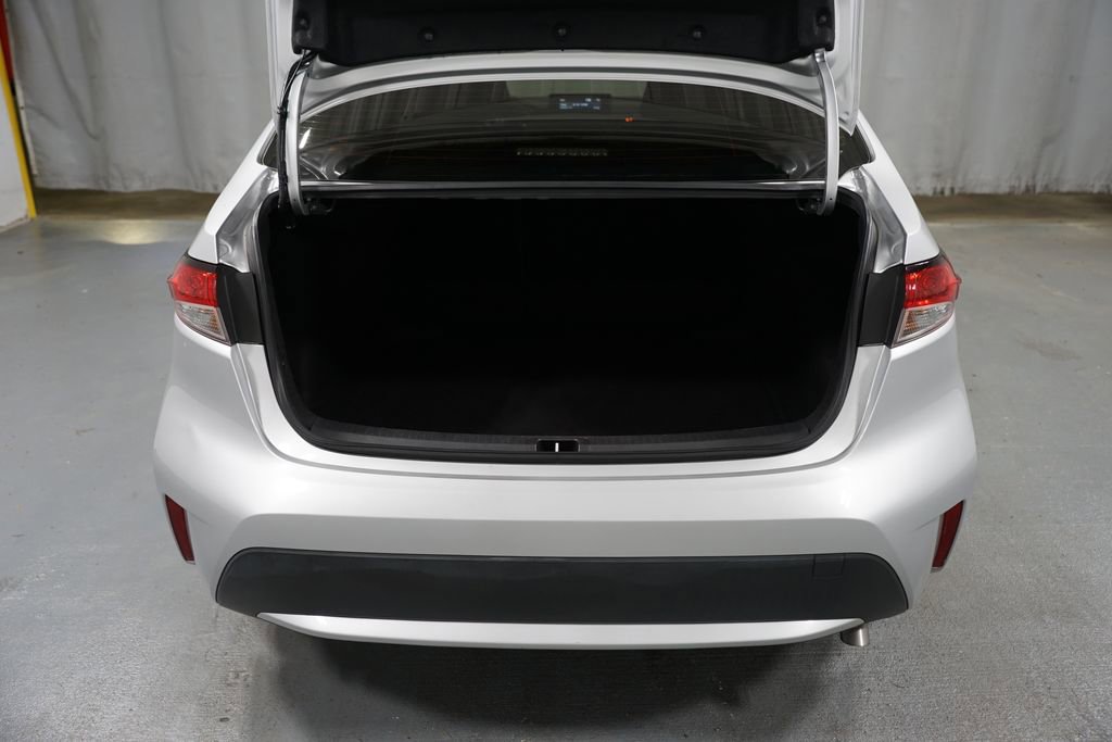 Certified 2022 Toyota Corolla LE image 30