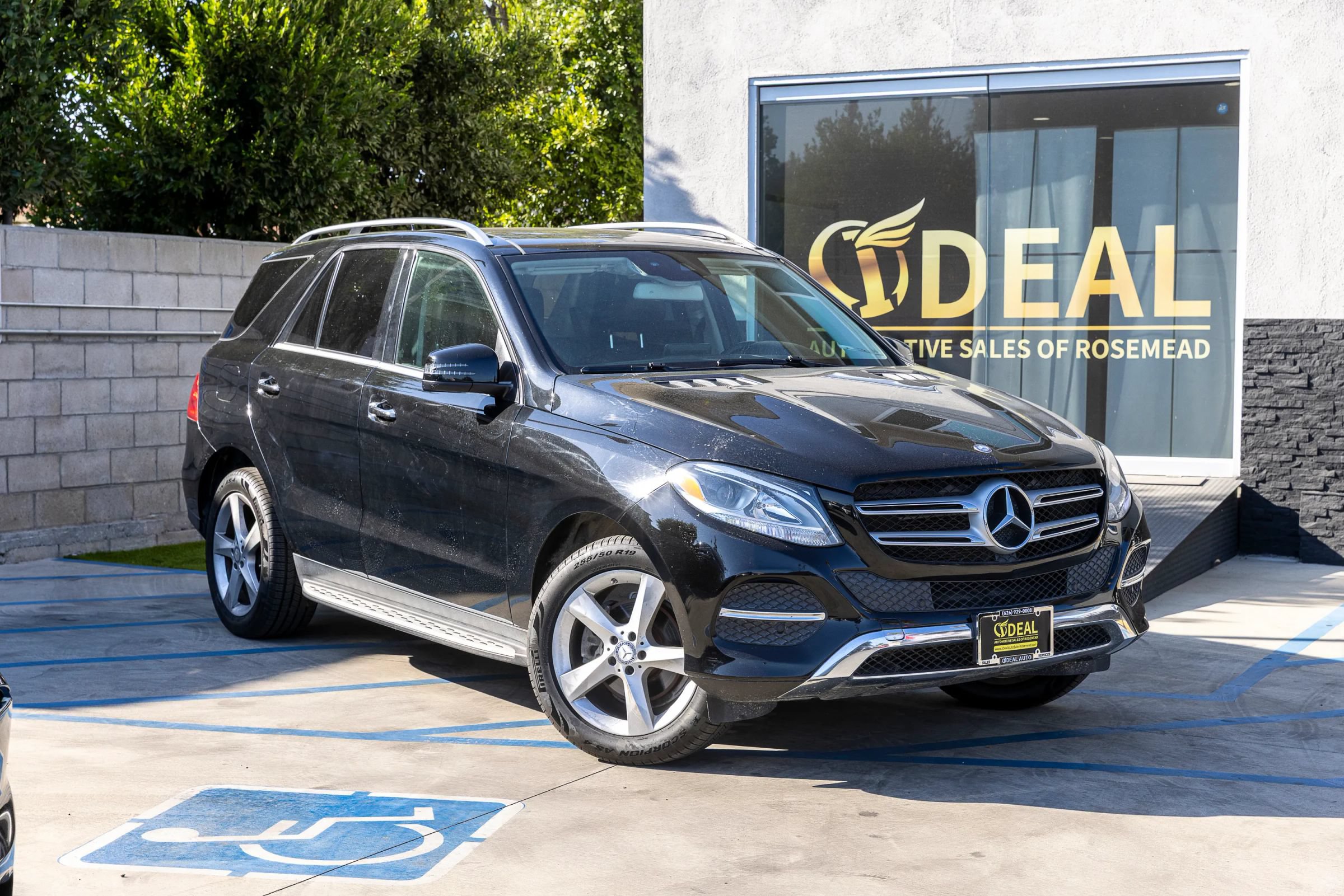 Used 2016 Mercedes-Benz GLE 350 image 2