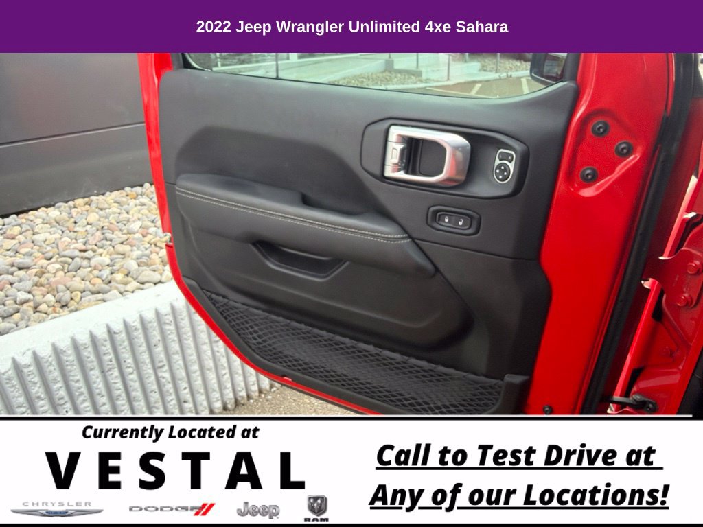 Used 2022 Jeep Wrangler Unlimited Sahara AWD/4WD image 38