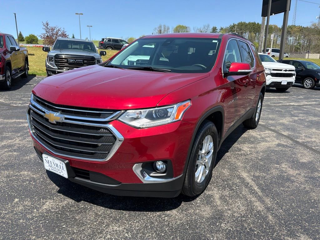 Used 2020 Chevrolet Traverse LT w/ Driver Confidence II Package AWD/4WD image 10