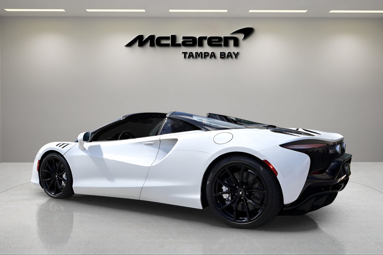 New 2026 McLaren Artura Spider RWD image 6