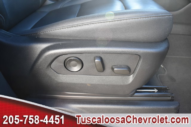Used 2025 Chevrolet Tahoe LT RWD image 30