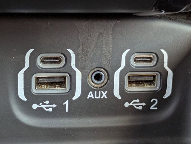 Used 2020 RAM 3500 Limited image 32