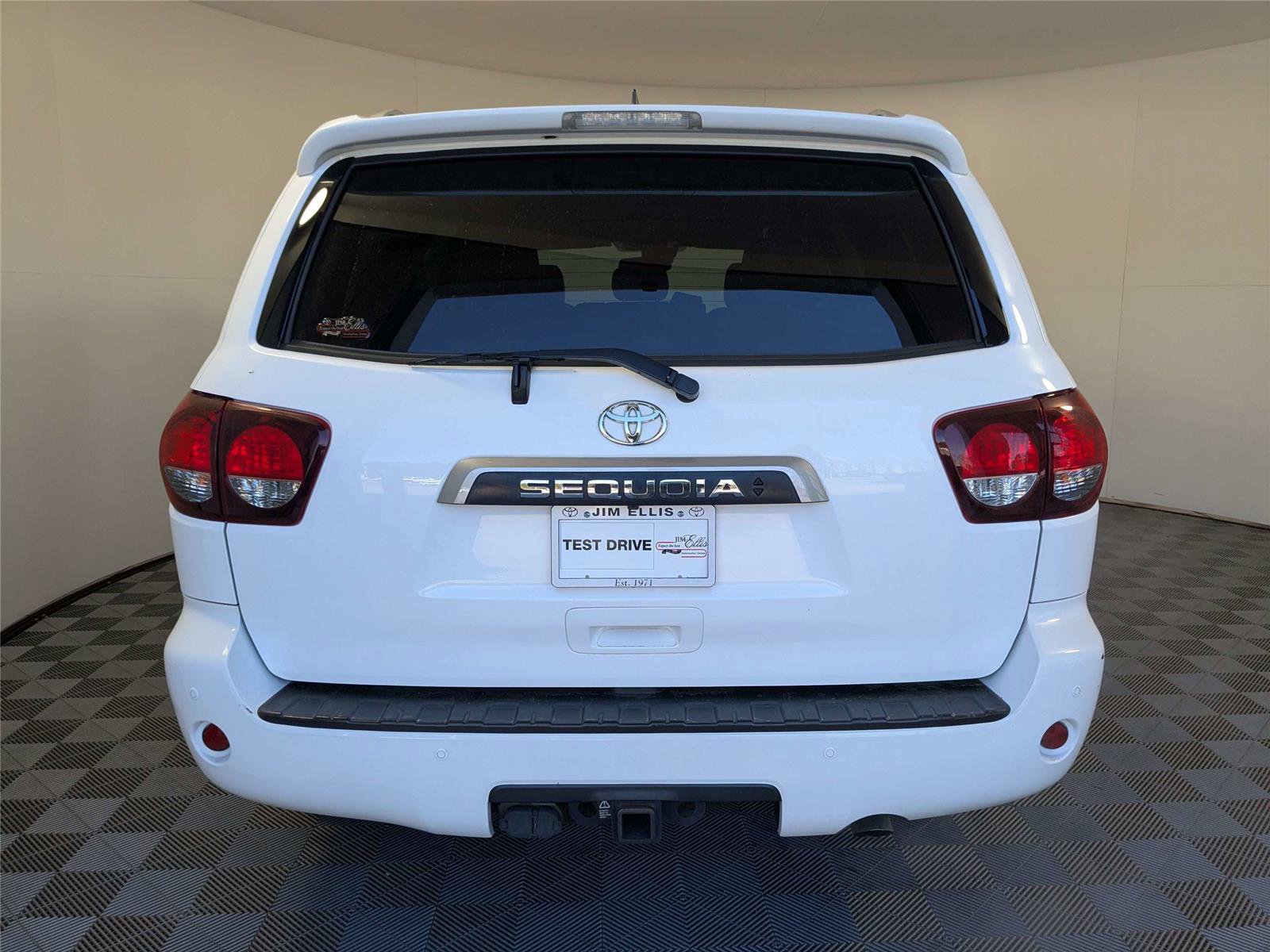 Used 2021 Toyota Sequoia SR5 w/ Premium Package image 6