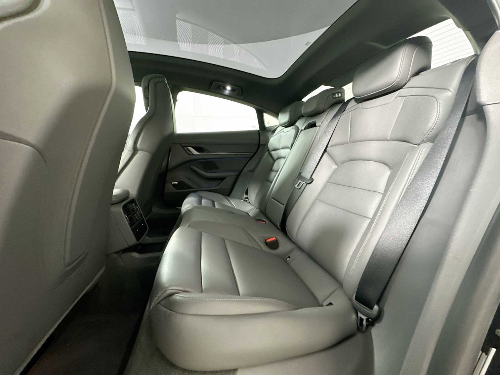 Certified 2025 Porsche Taycan image 22