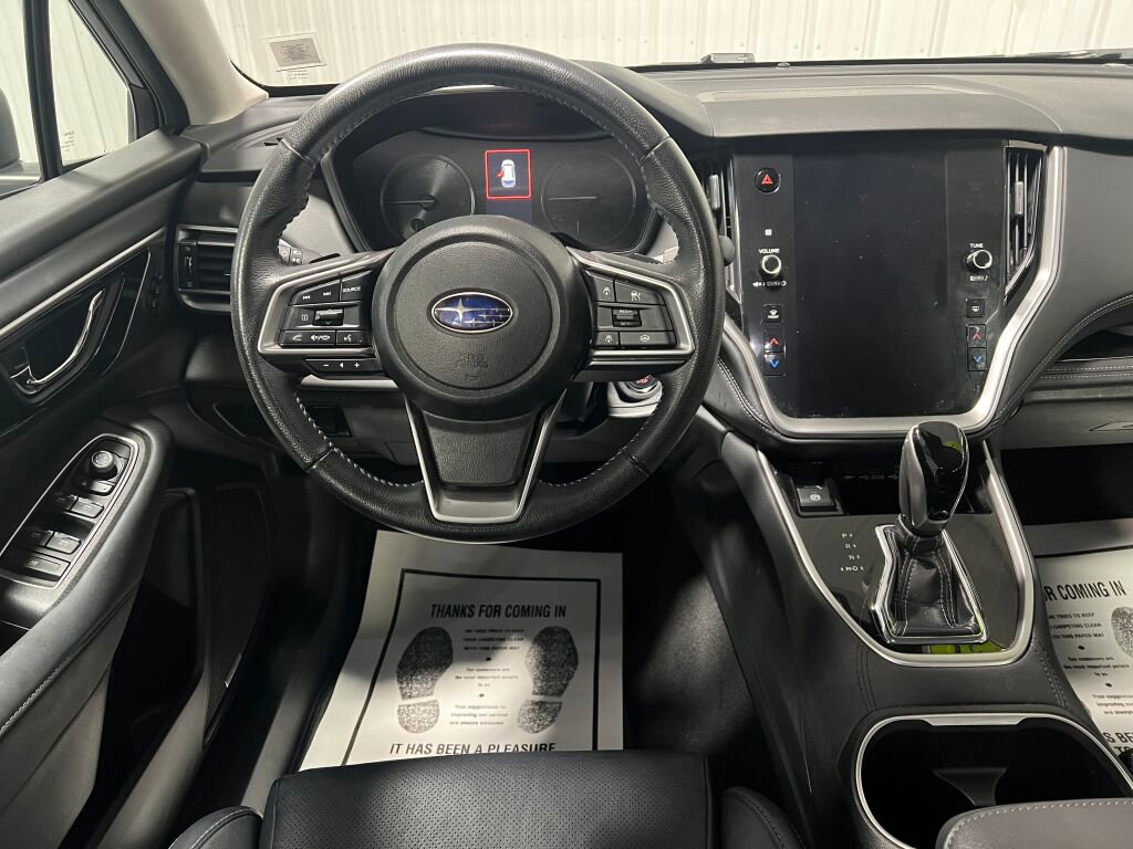 Used 2023 Subaru Outback Limited image 4