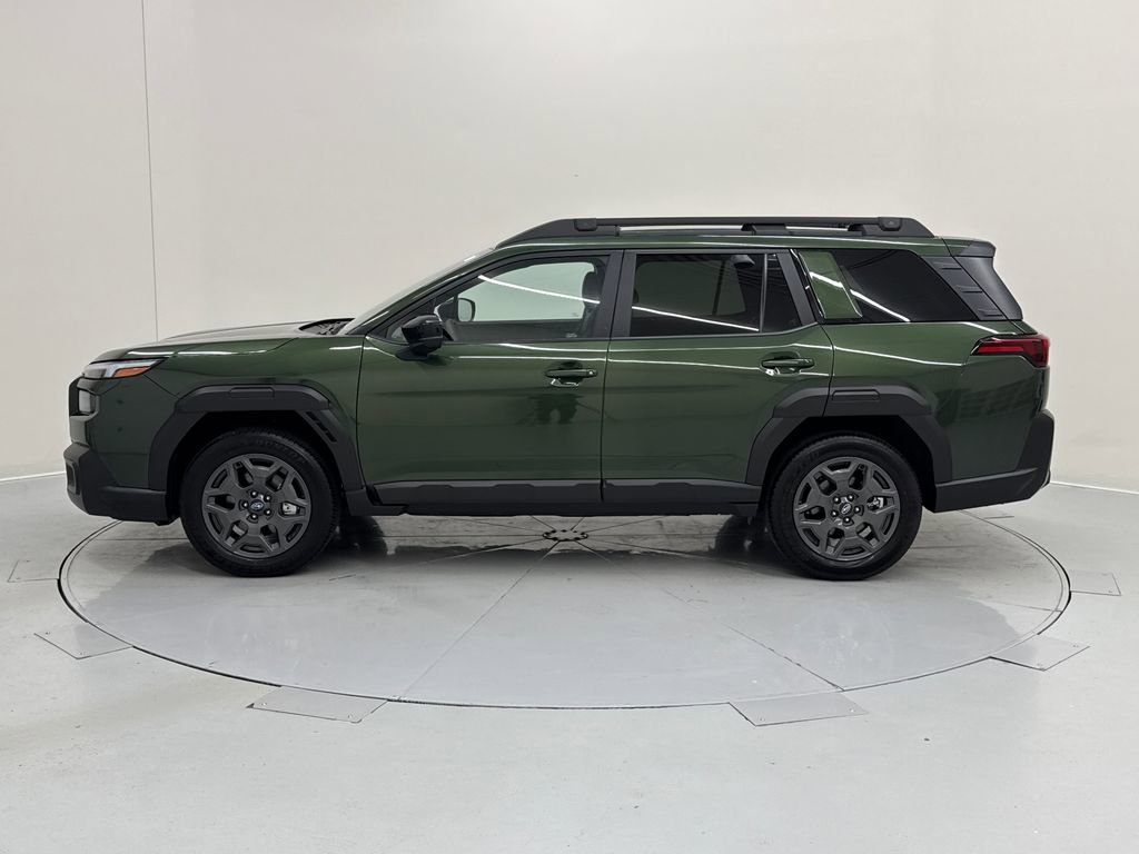 Used 2026 Subaru Outback Premium image 3