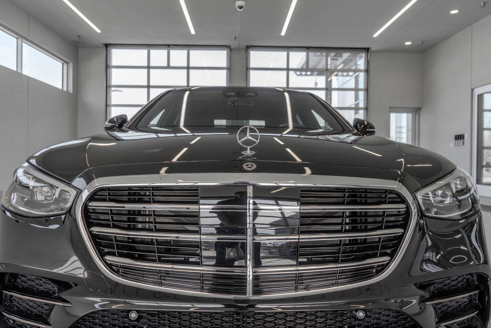 New 2025 Mercedes-Benz S 500 4MATIC image 23