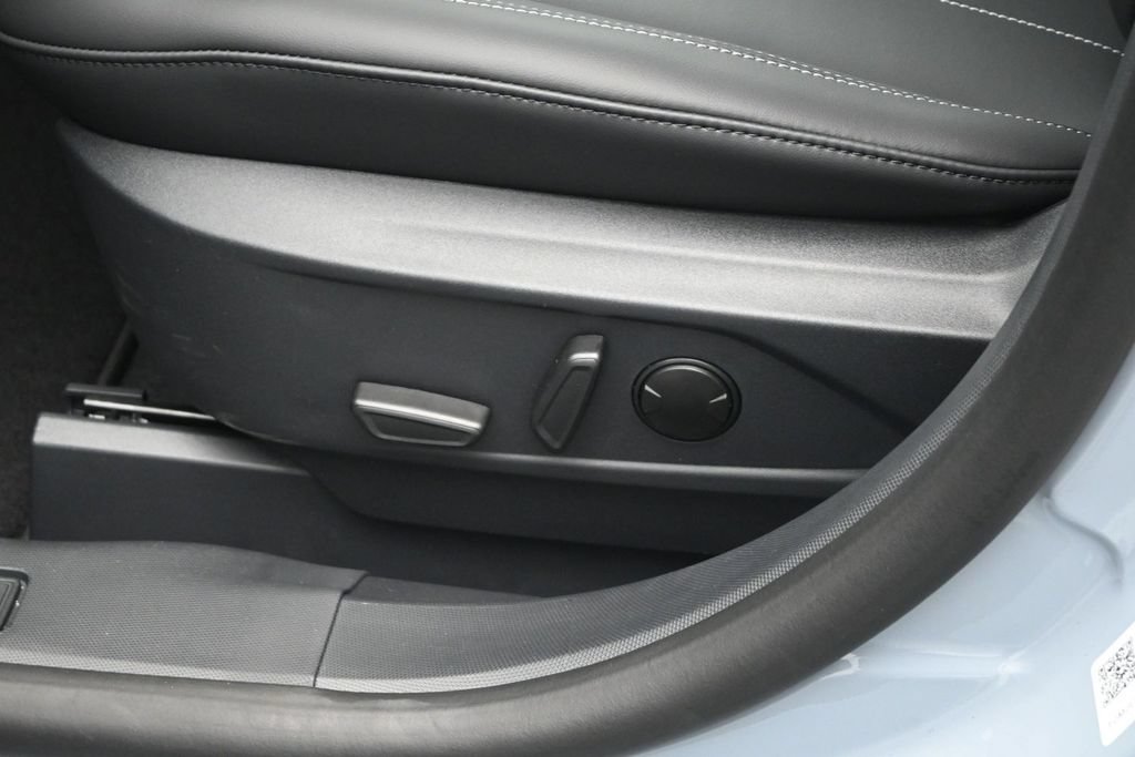 New 2026 Ford Mustang Mach-E Select RWD image 9