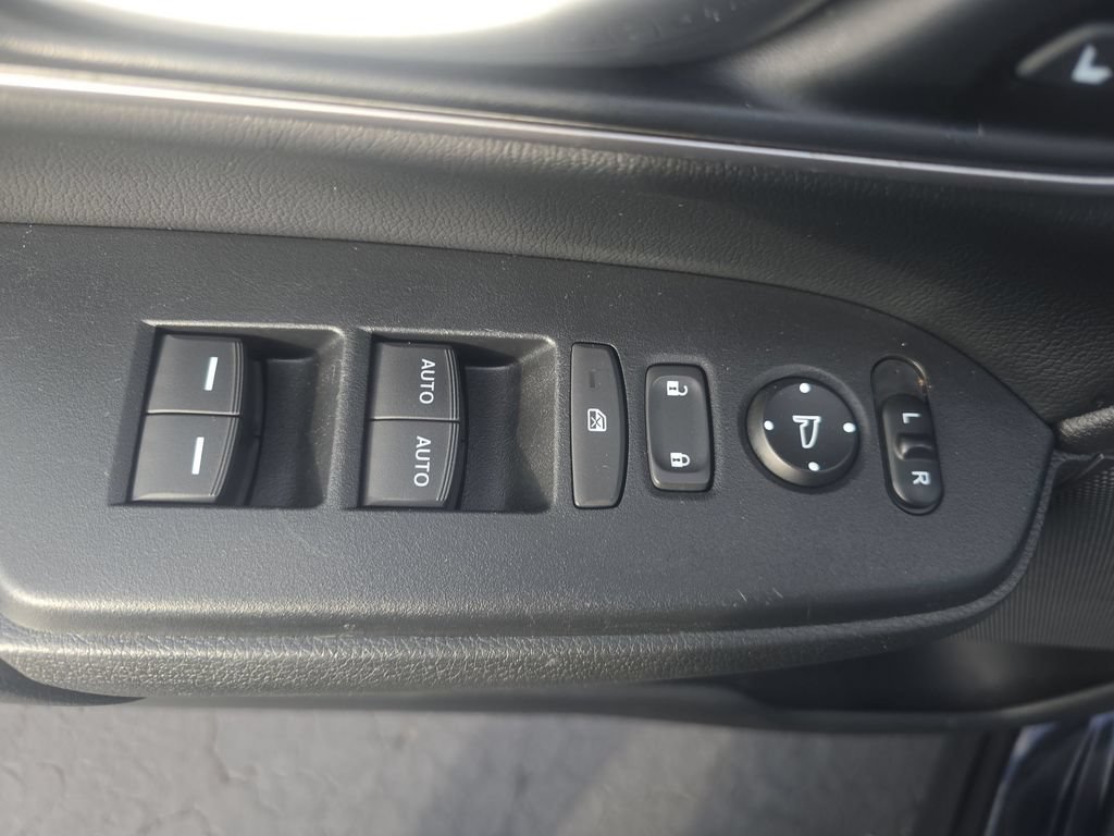 Used 2020 Honda CR-V EX-L image 36