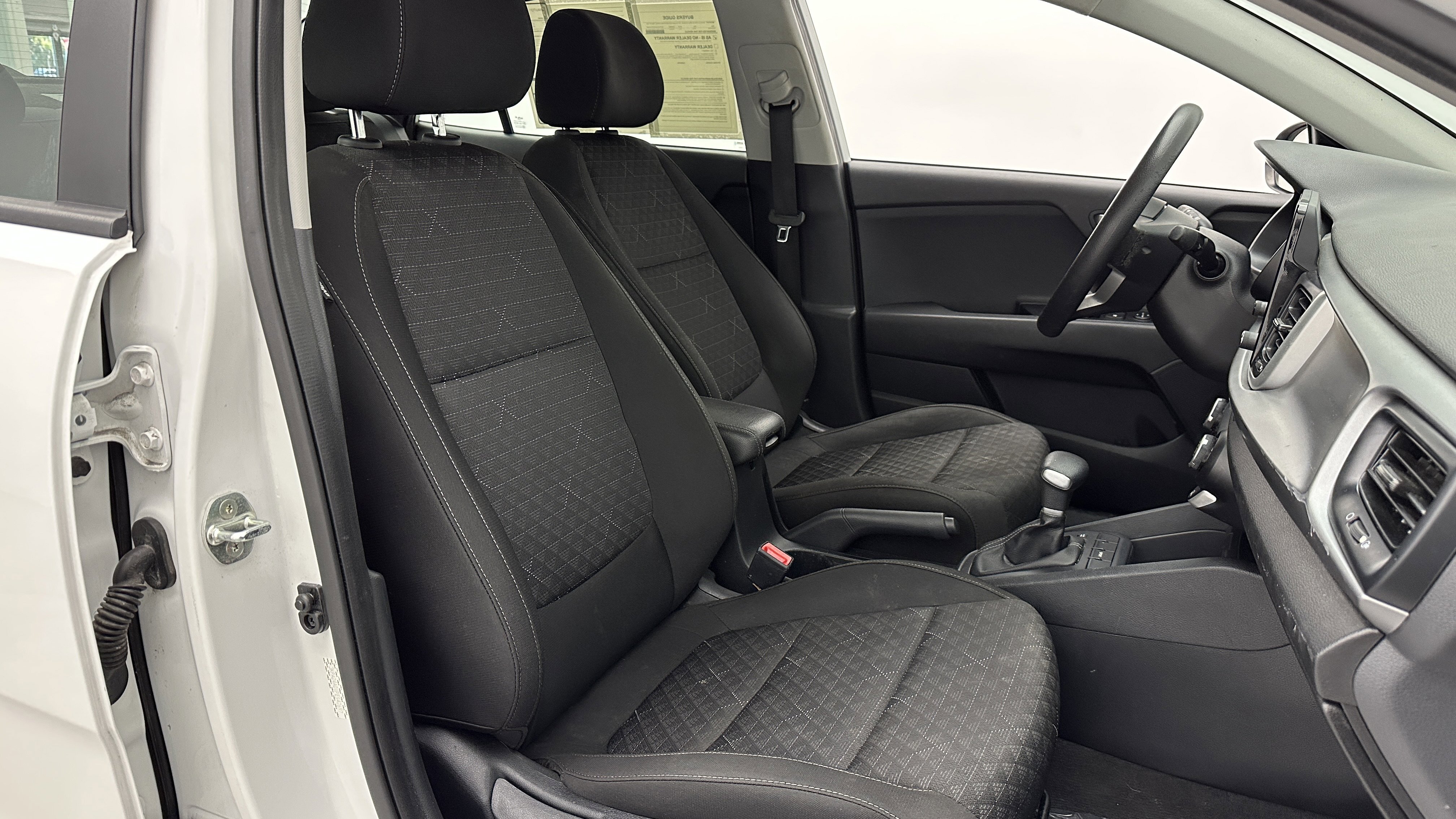 Used 2023 Kia Rio S w/ Technology Package image 32