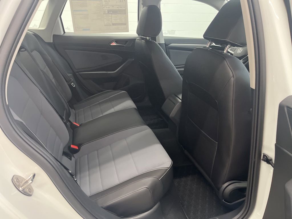 New 2026 Volkswagen Jetta SE image 34