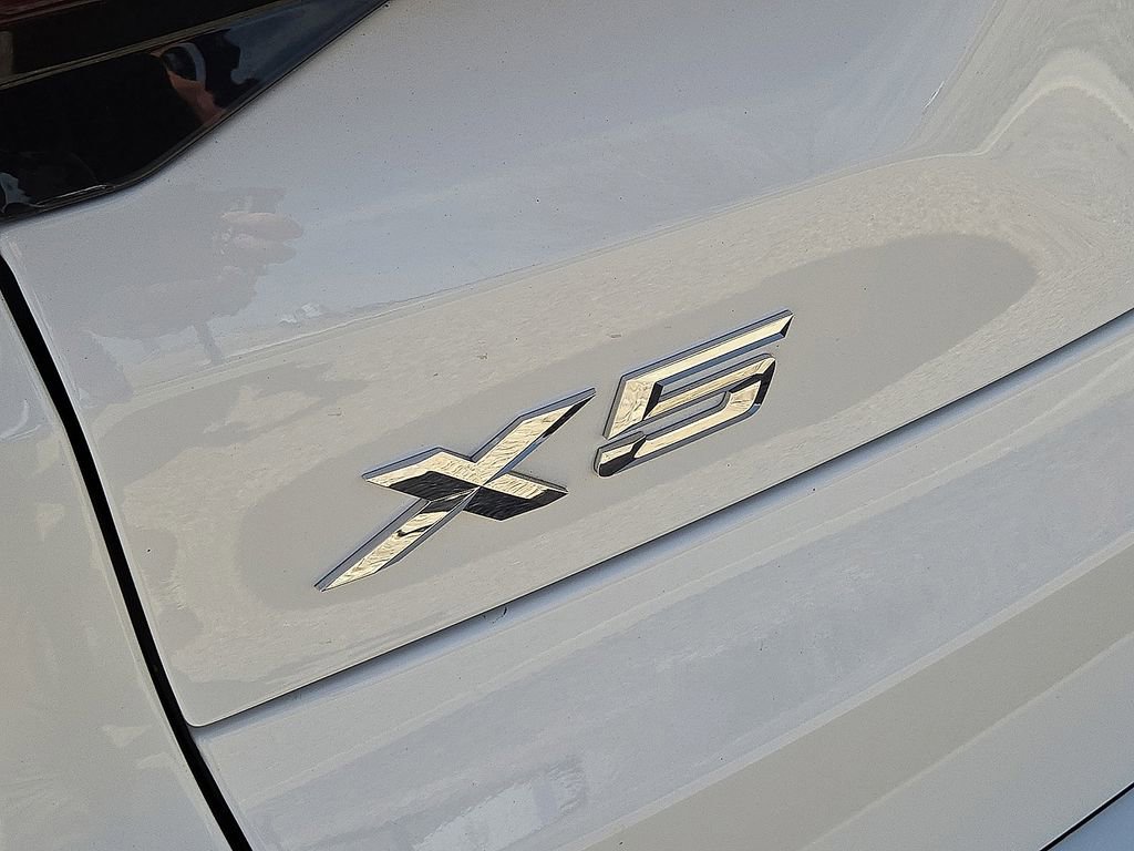 Used 2026 BMW X5 sDrive40i image 12