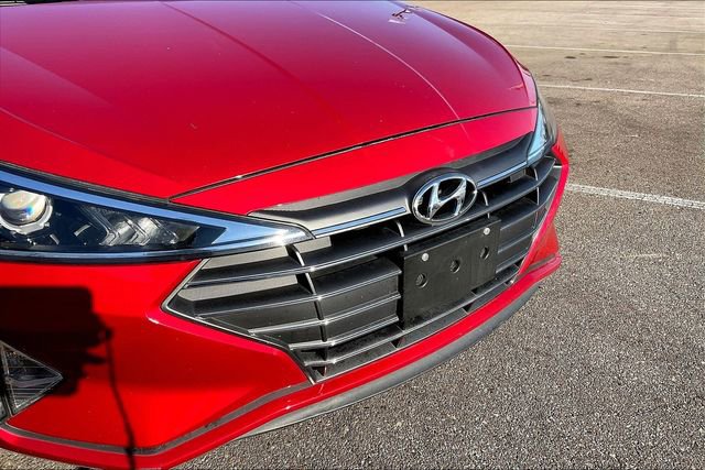 Used 2020 Hyundai Elantra SEL image 30