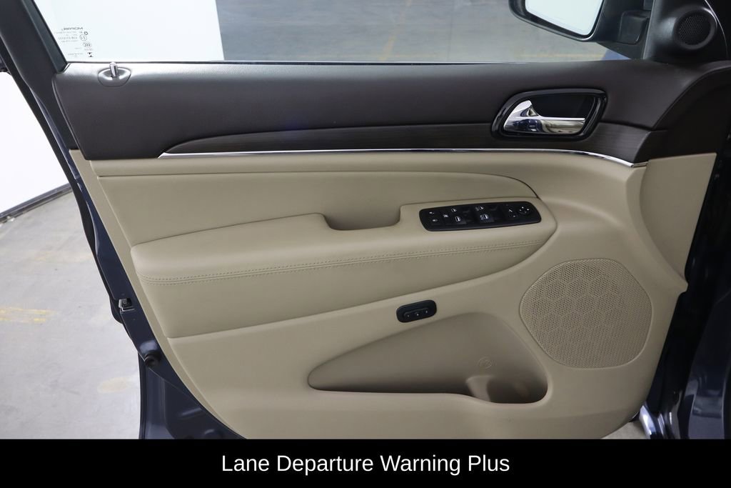 Used 2021 Jeep Grand Cherokee Overland image 13