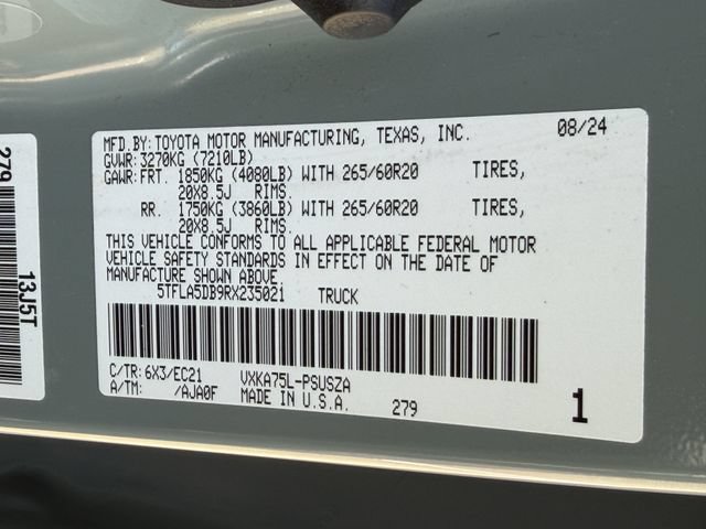 Used 2024 Toyota Tundra SR5 w/ SR5 Premium Package AWD/4WD image 25
