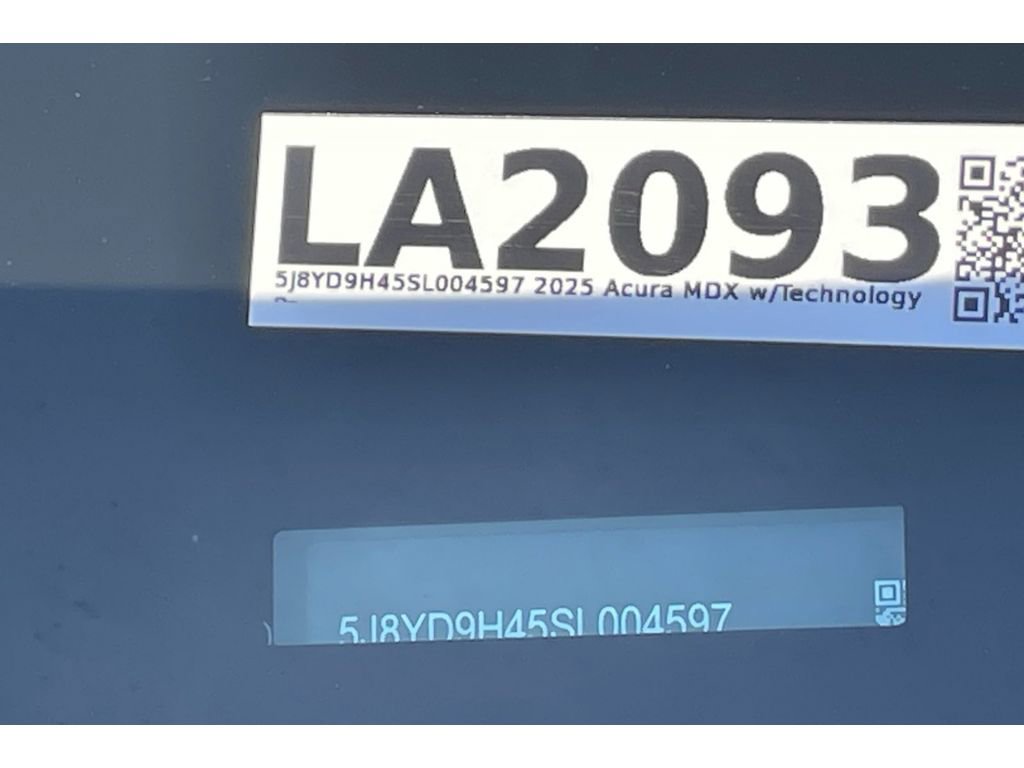 Certified 2025 Acura MDX FWD w/ Technology Package image 54