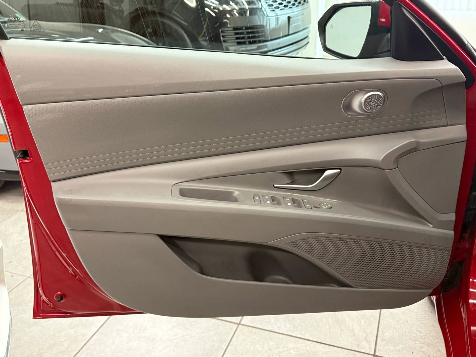 Used 2023 Hyundai Elantra SEL image 14