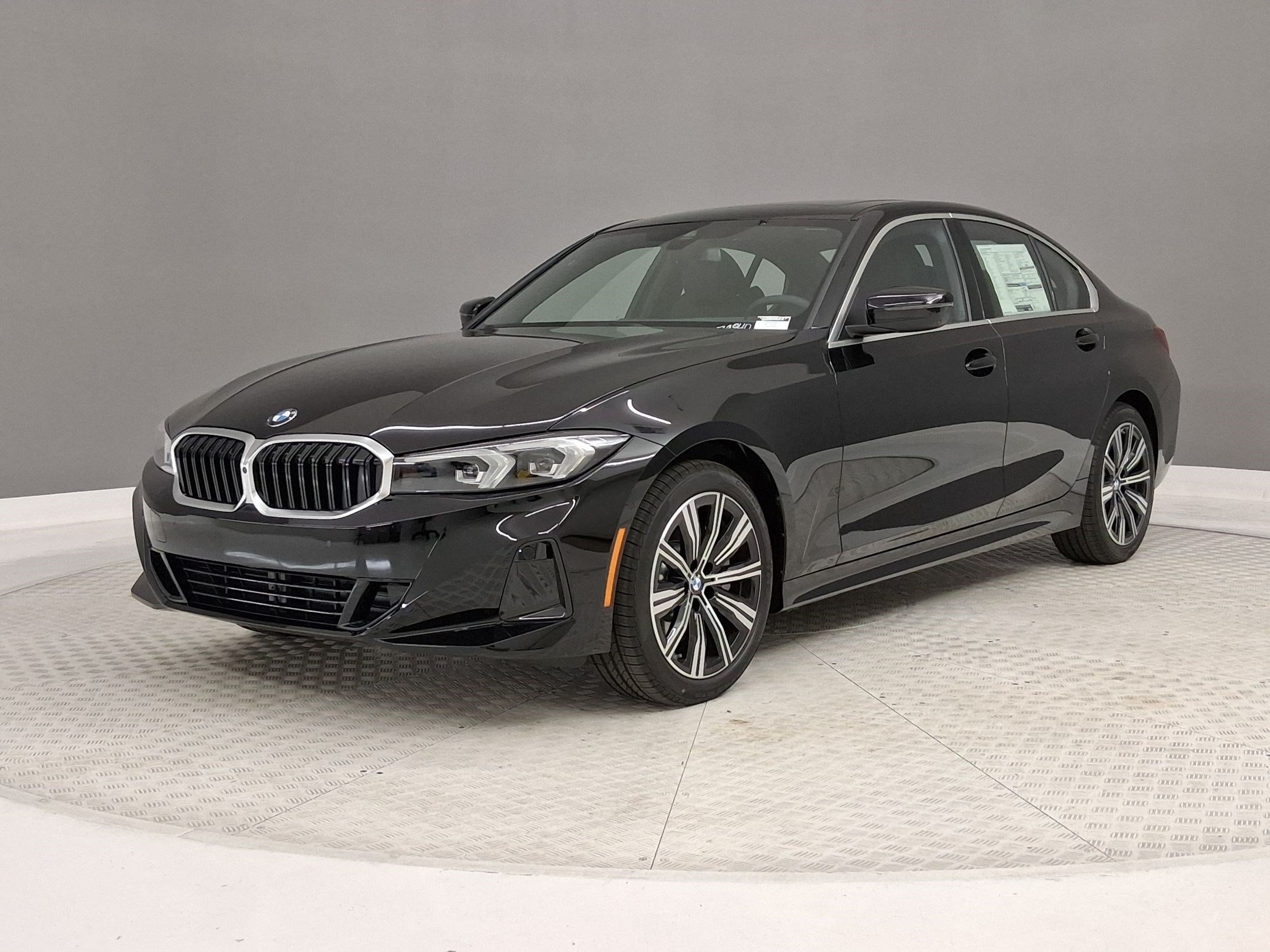 New 2026 BMW 330i Sedan w/ Convenience Package RWD image 33