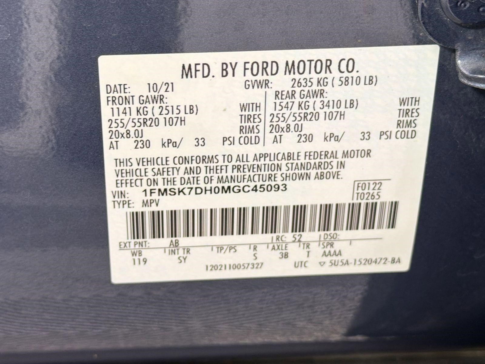 Used 2021 Ford Explorer XLT w/ Equipment Group 202A RWD image 19