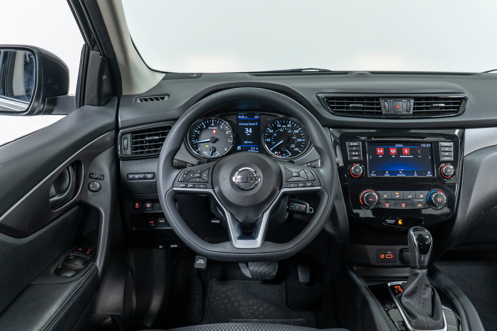 Used 2020 Nissan Rogue Sport S image 17