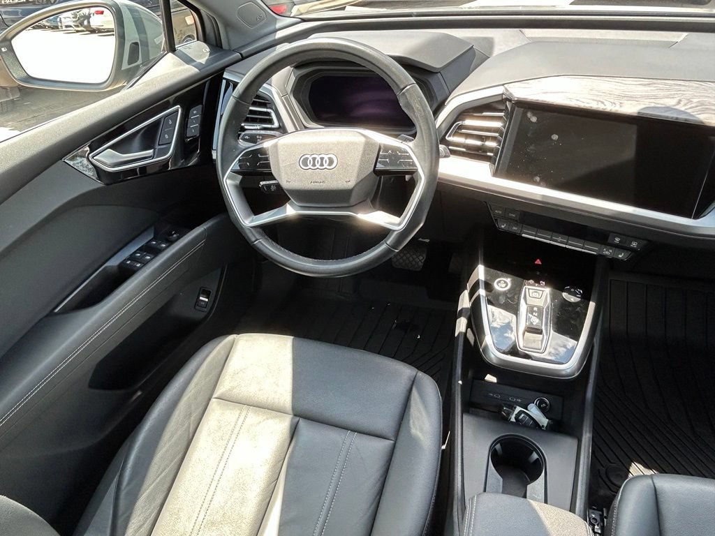 Used 2023 Audi Q4 e-tron Premium Plus w/ Premium Plus RWD image 9