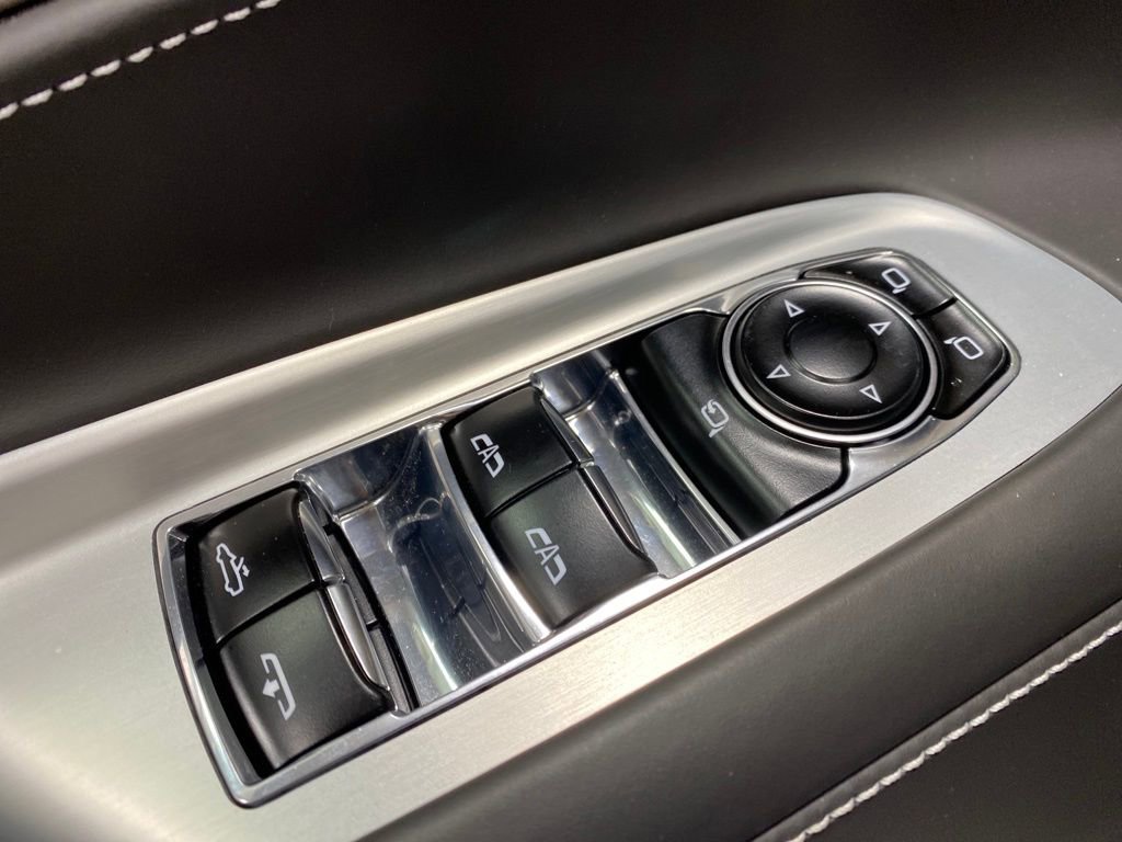 Certified 2022 Chevrolet Corvette Stingray Premium Conv w/ Z51 Performance Package image 19