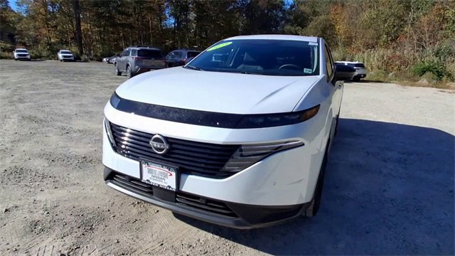 Used 2025 Nissan Murano SV image 3