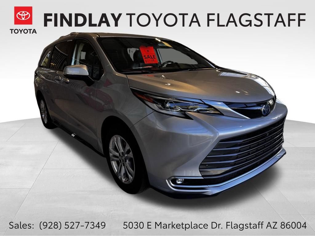 Used 2022 Toyota Sienna Platinum