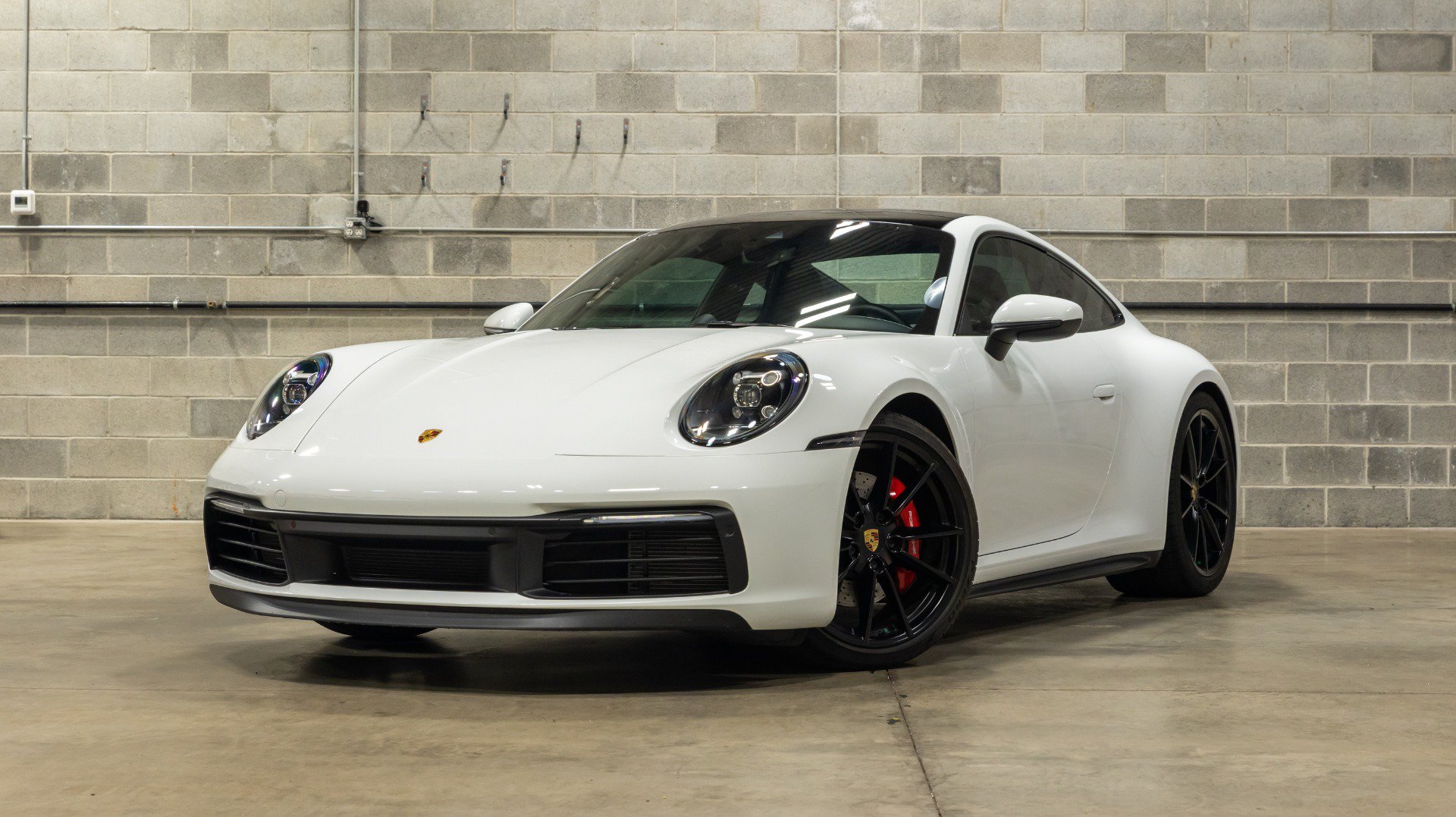 Used 2020 Porsche 911 Carrera 4S AWD/4WD image 3