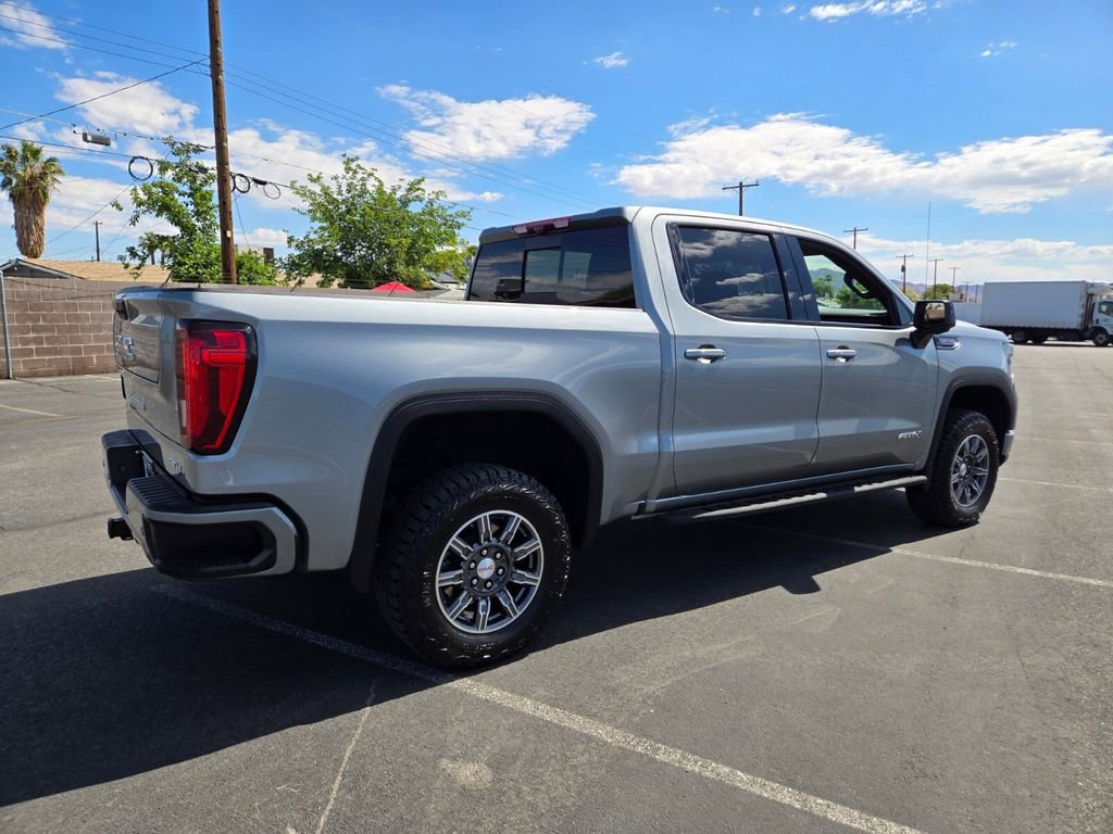 Used 2024 GMC Sierra 1500 AT4 w/ Technology Package AWD/4WD image 6