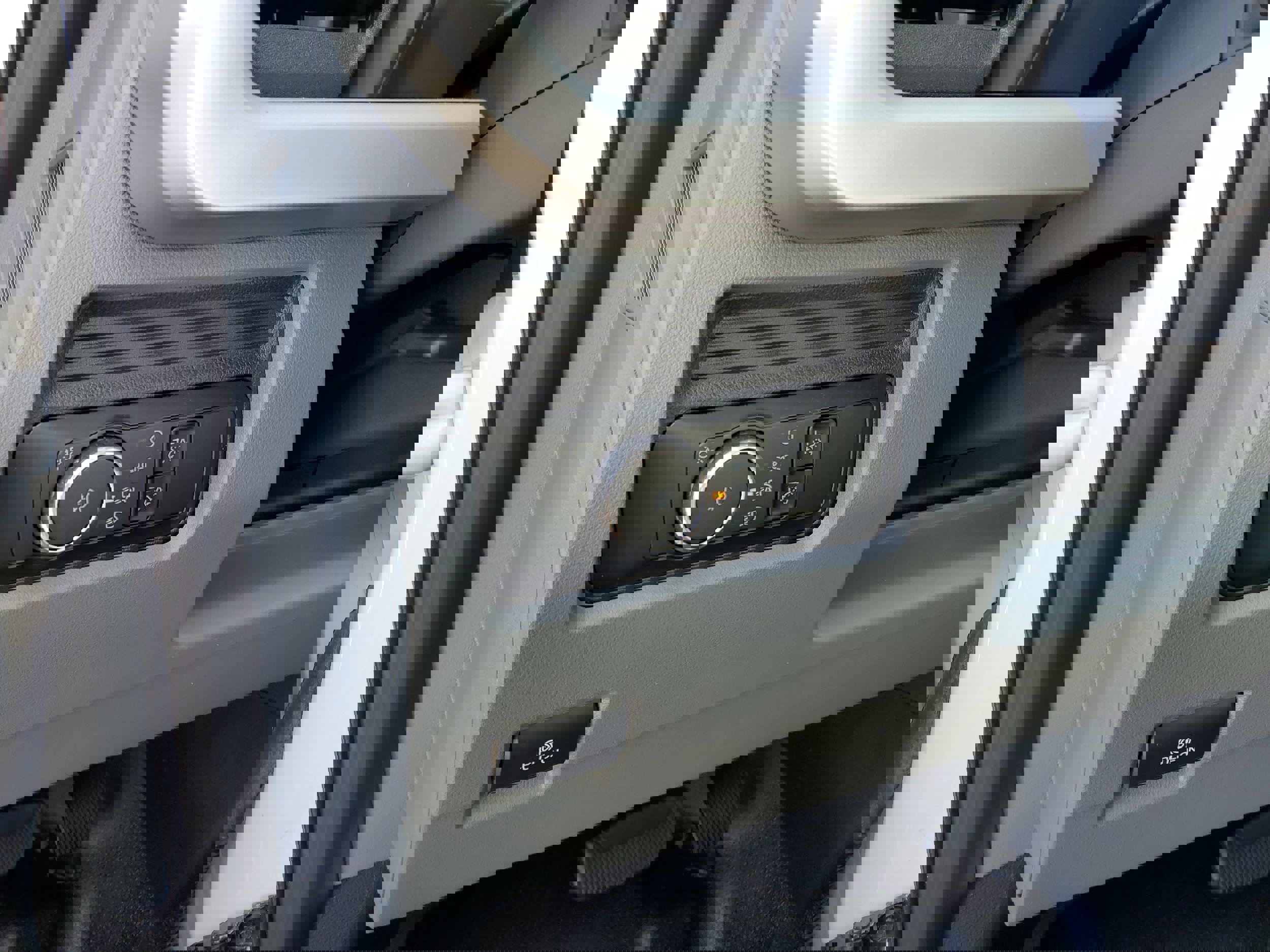 New 2024 Ford F450 XL w/ XL Chrome Package image 15