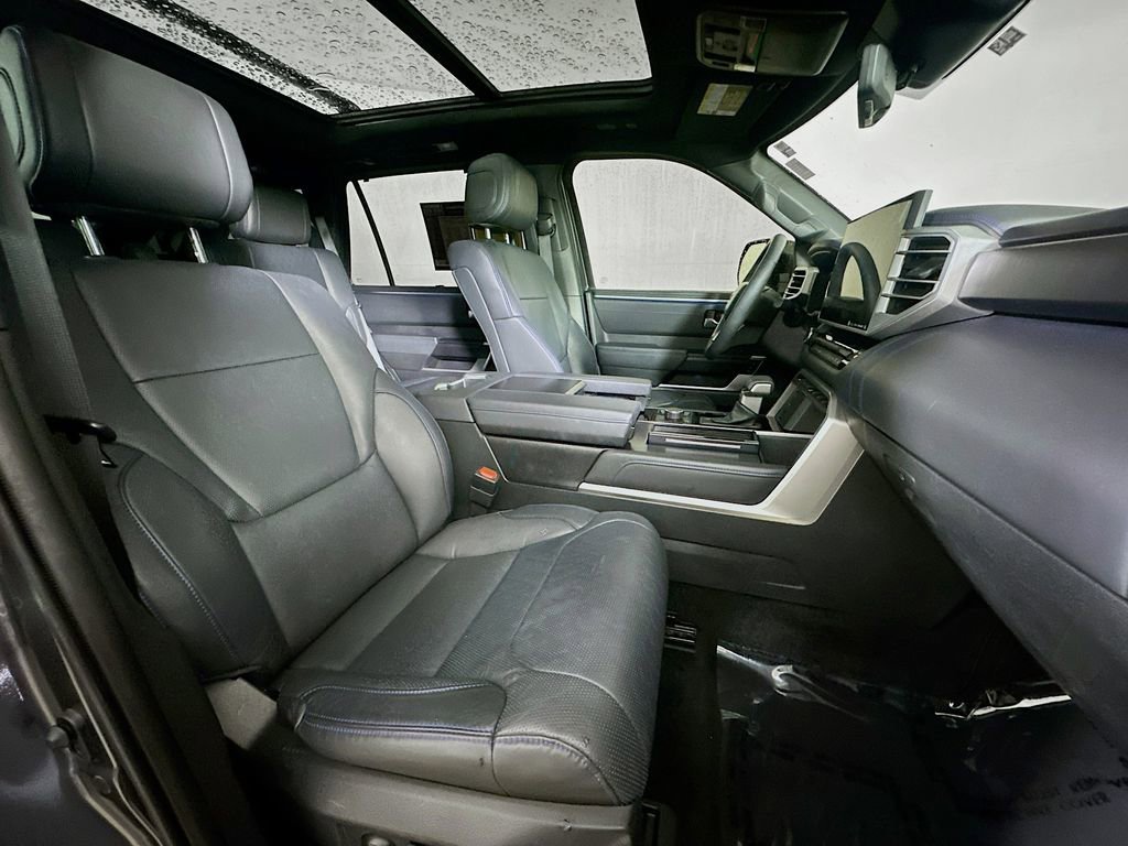 Used 2023 Toyota Sequoia Platinum AWD/4WD image 12